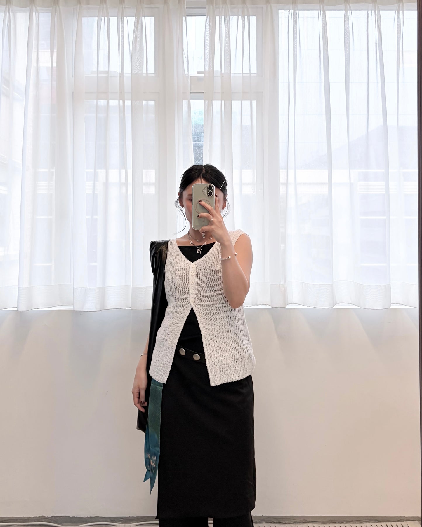 TP788- Colorful Off-shoulder camisole | White | Black | Blue | Green | Pink | lime
