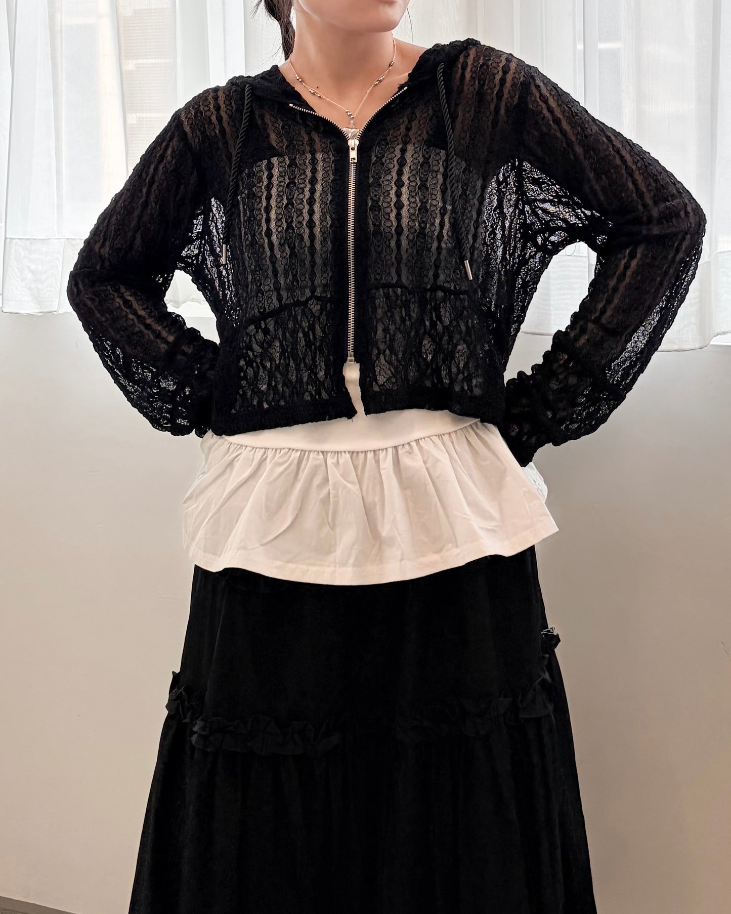 TP732- Zipped Switching Lace Top | Ivory | Black