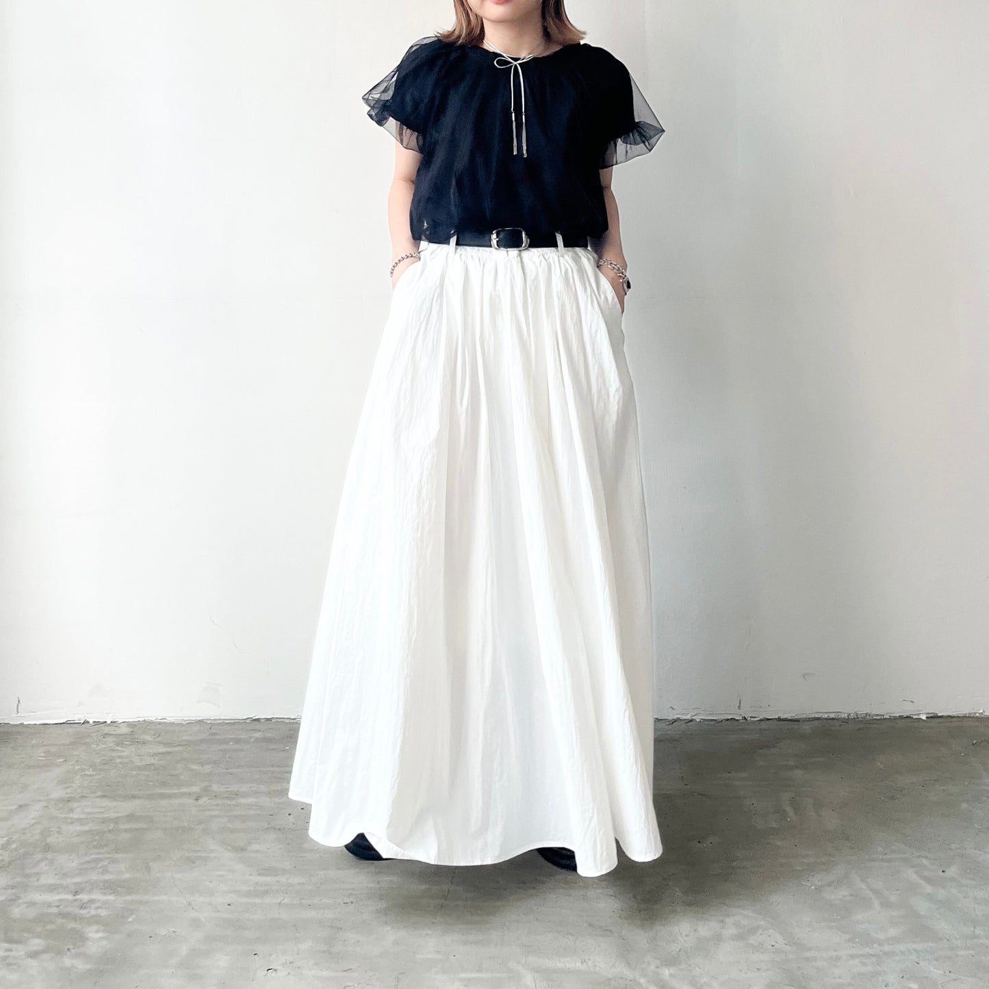 SK76- Umbrella Skirt With Belt | White | Black