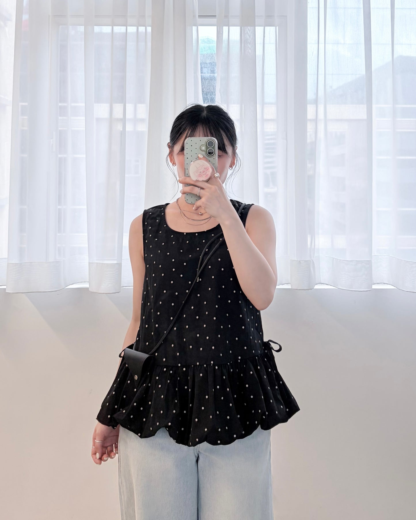 TP796- Dot Pullover Balloon Vest | Ivory | Black