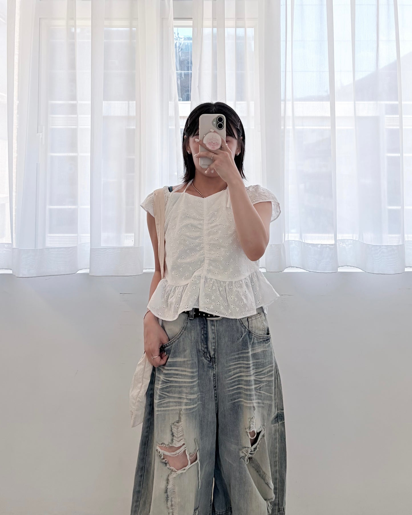 TP827- 2 Way Floral Top | White | Black （側有拉鍊位)