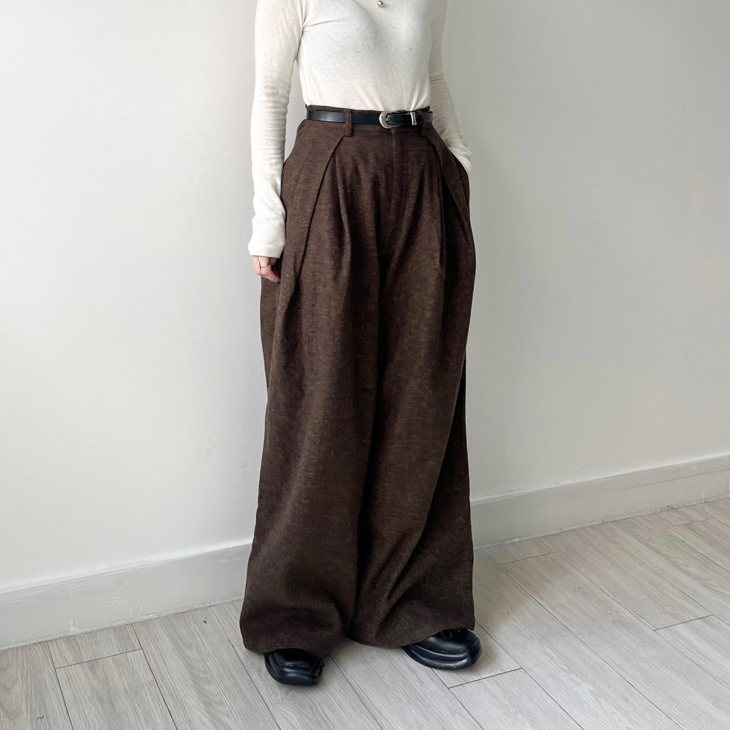 PT68- Full-Length Tuck Pant | Brown | Grey | Black