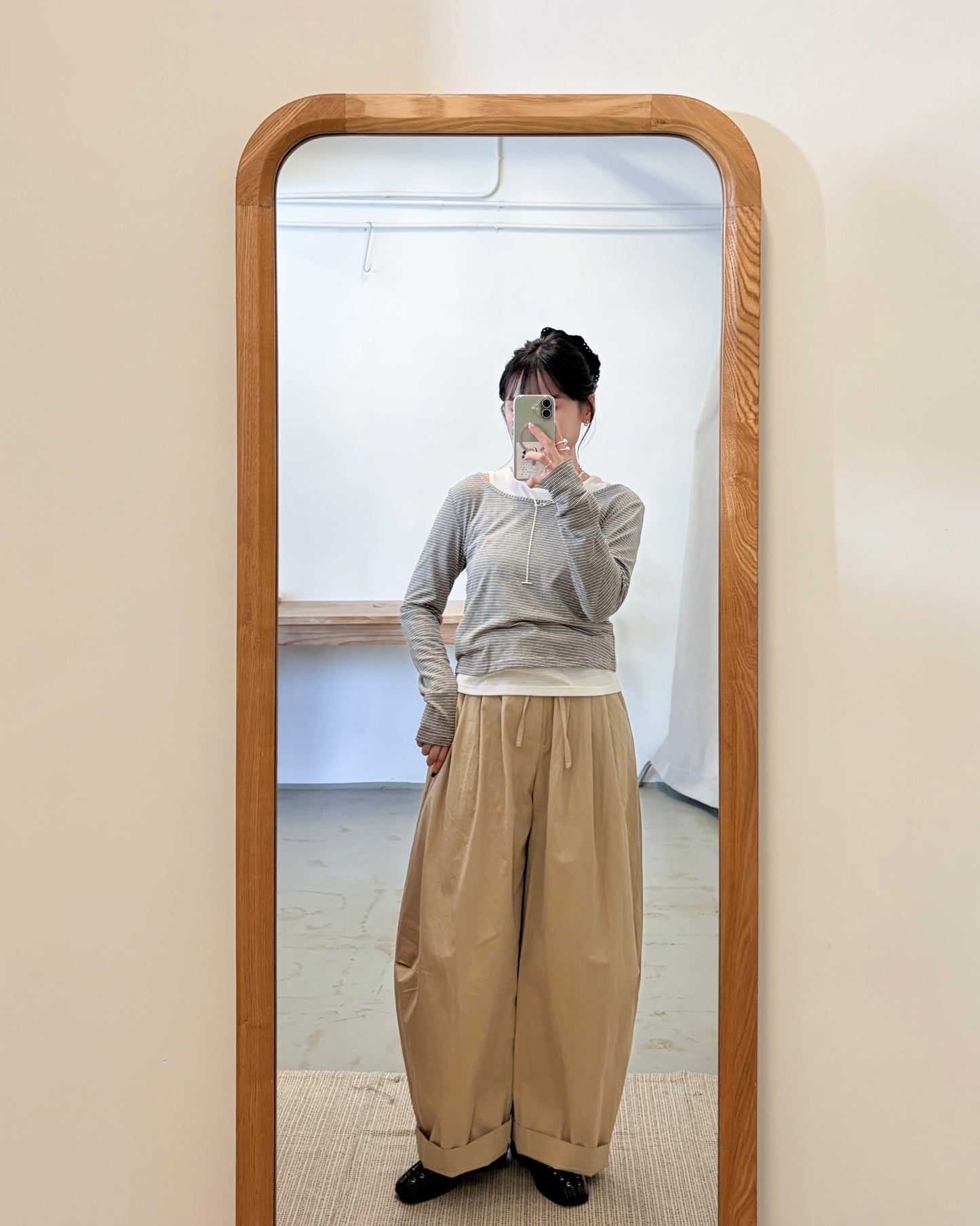 PT105- Ruffle Wide Pants | Beige | Khaki