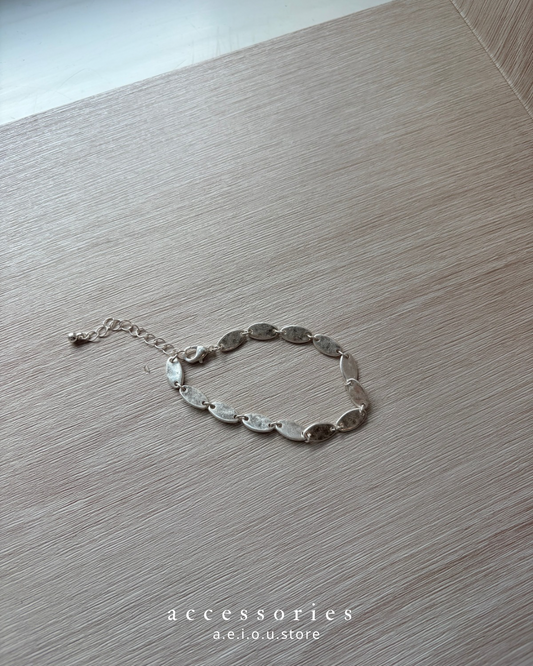 AC281- 亞面橢圓形手鏈