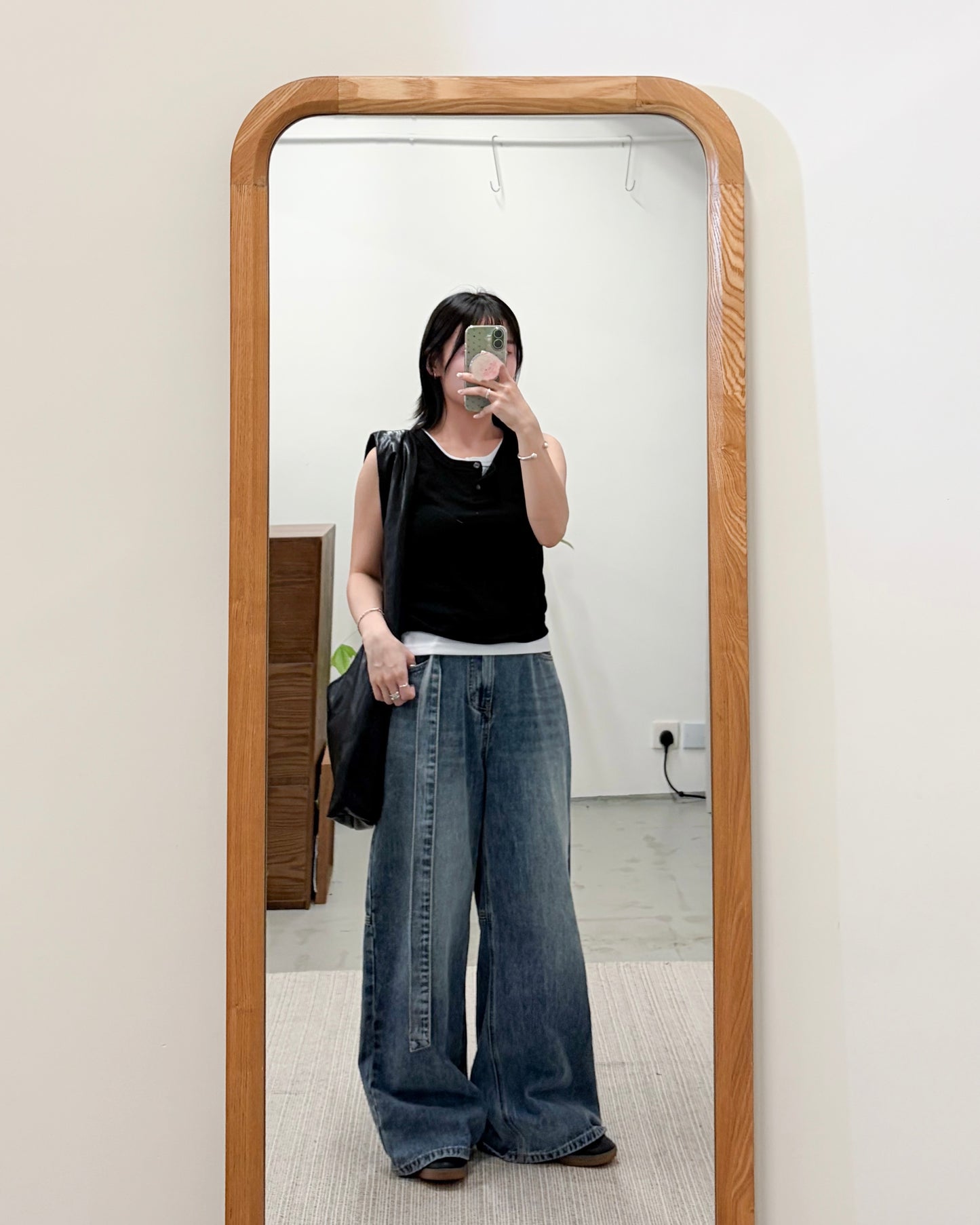 TP756- Button Vest | White | Blue | Black