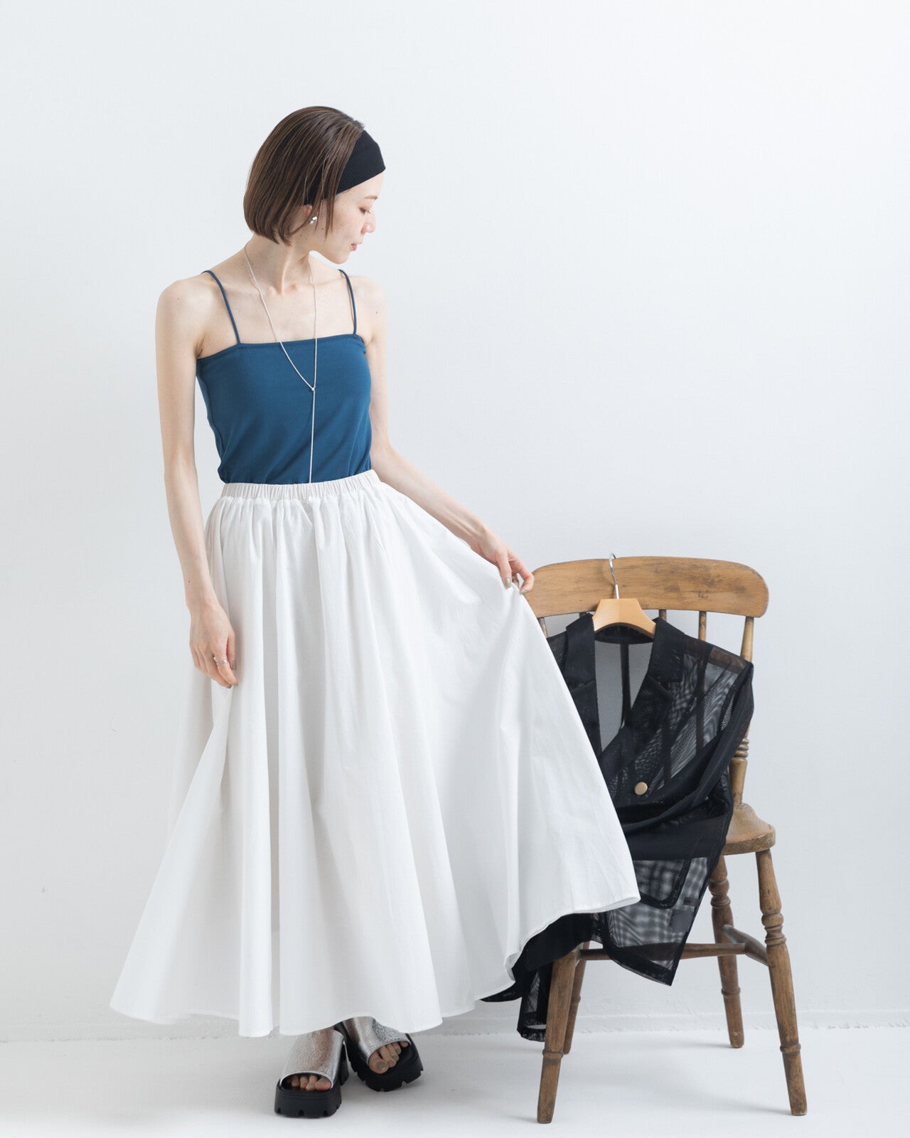 TP795- 🇯🇵UV Cooling Bamboo Bare Camisole with Cups | White | Red | Blue | MilkTea | Charcoal | Black no ( 涼感防UV )