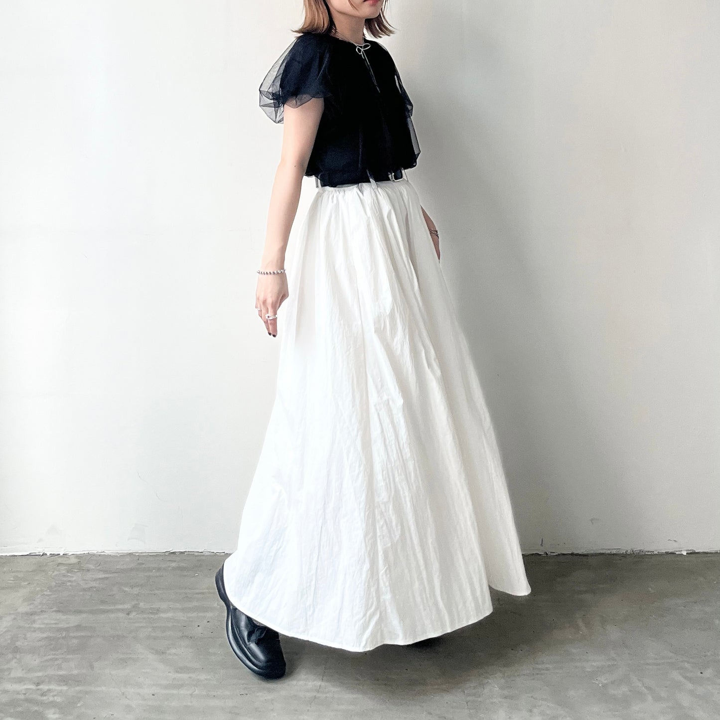 SK76- Umbrella Skirt With Belt | White | Black