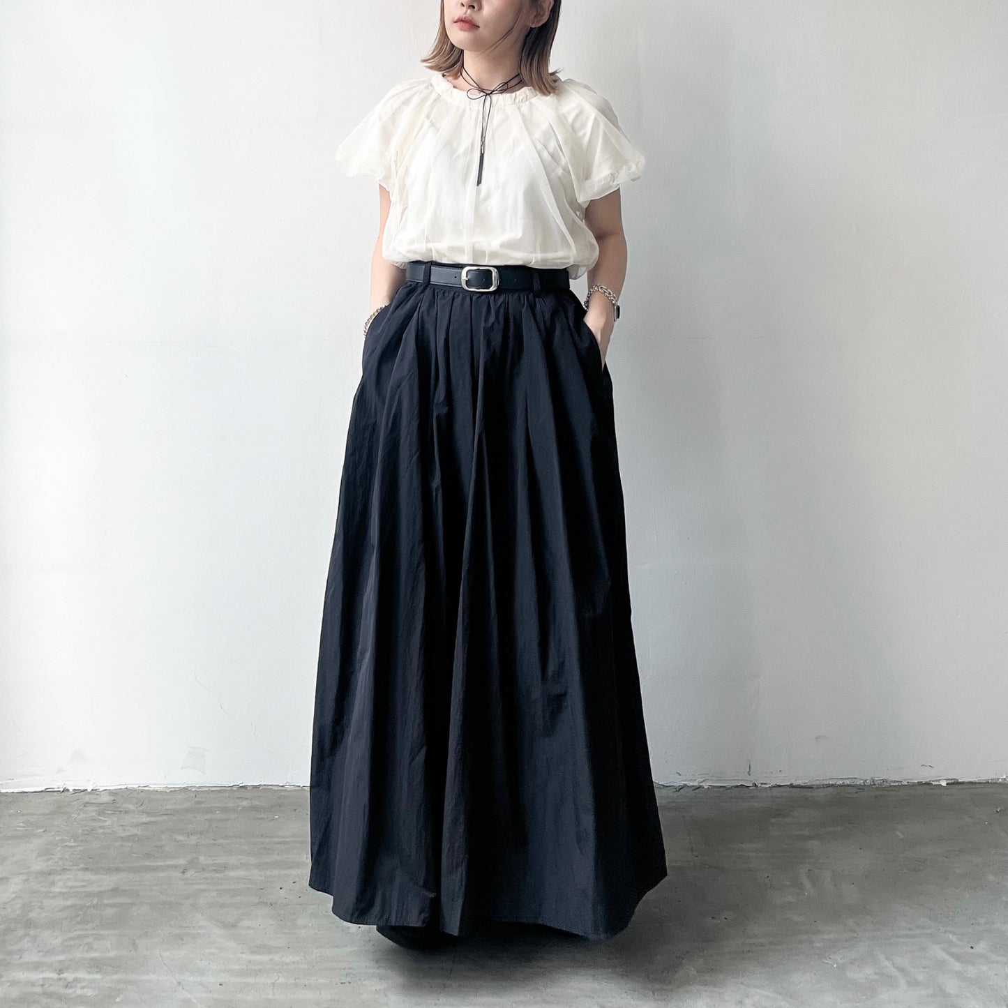 SK76- Umbrella Skirt With Belt | White | Black