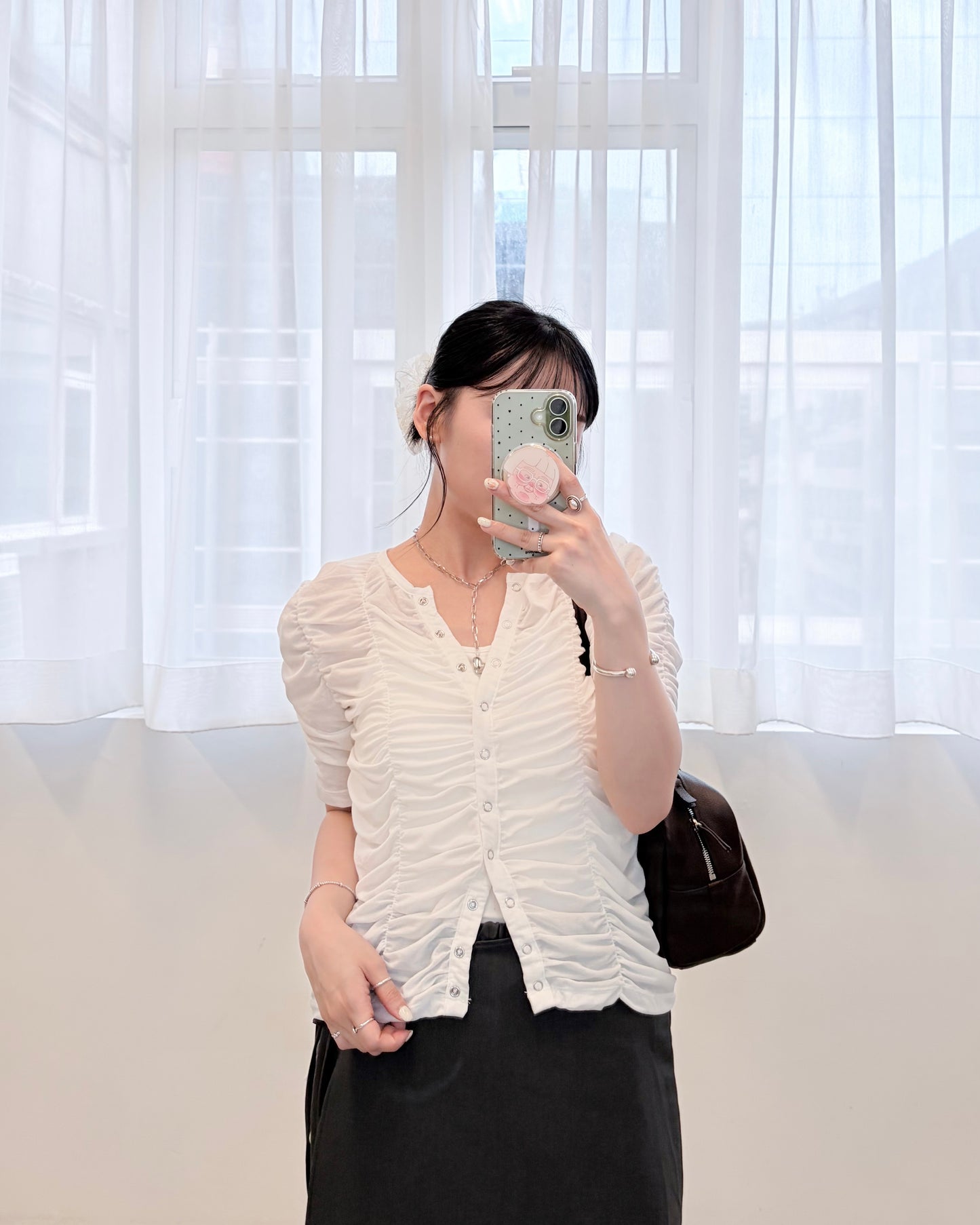 TP800- Shirring Short Sleeves Cardigan | White | Black