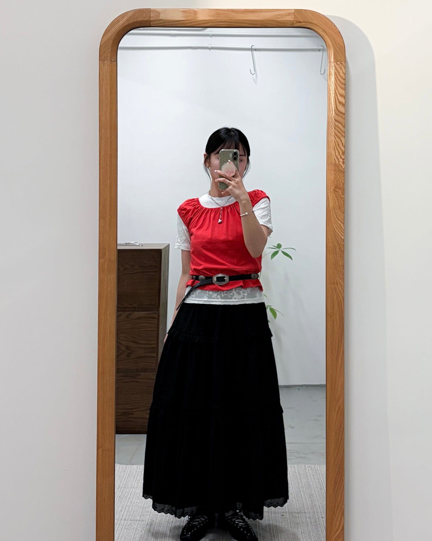 SK146- Three Ruffle Skirt | White | Black