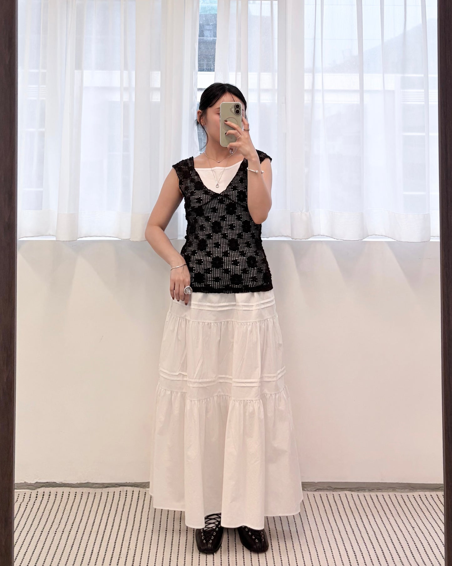 TP789- Floral Mesh Vest Top | White | Black
