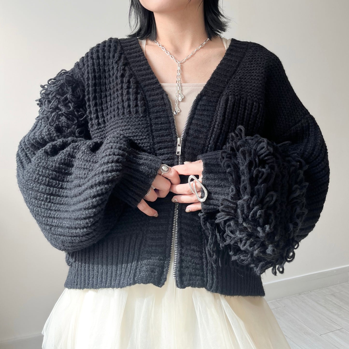 JK23-  Soso Sweater Cardigan | Ivory | Black