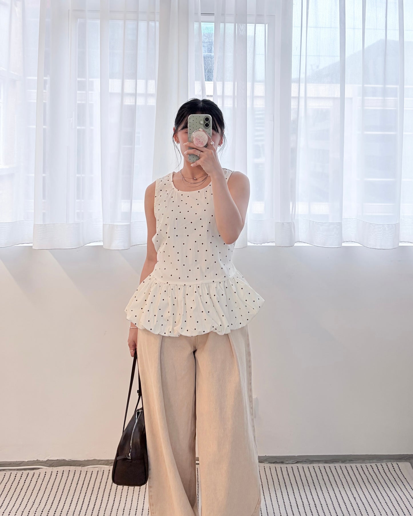 TP796- Dot Pullover Balloon Vest | Ivory | Black