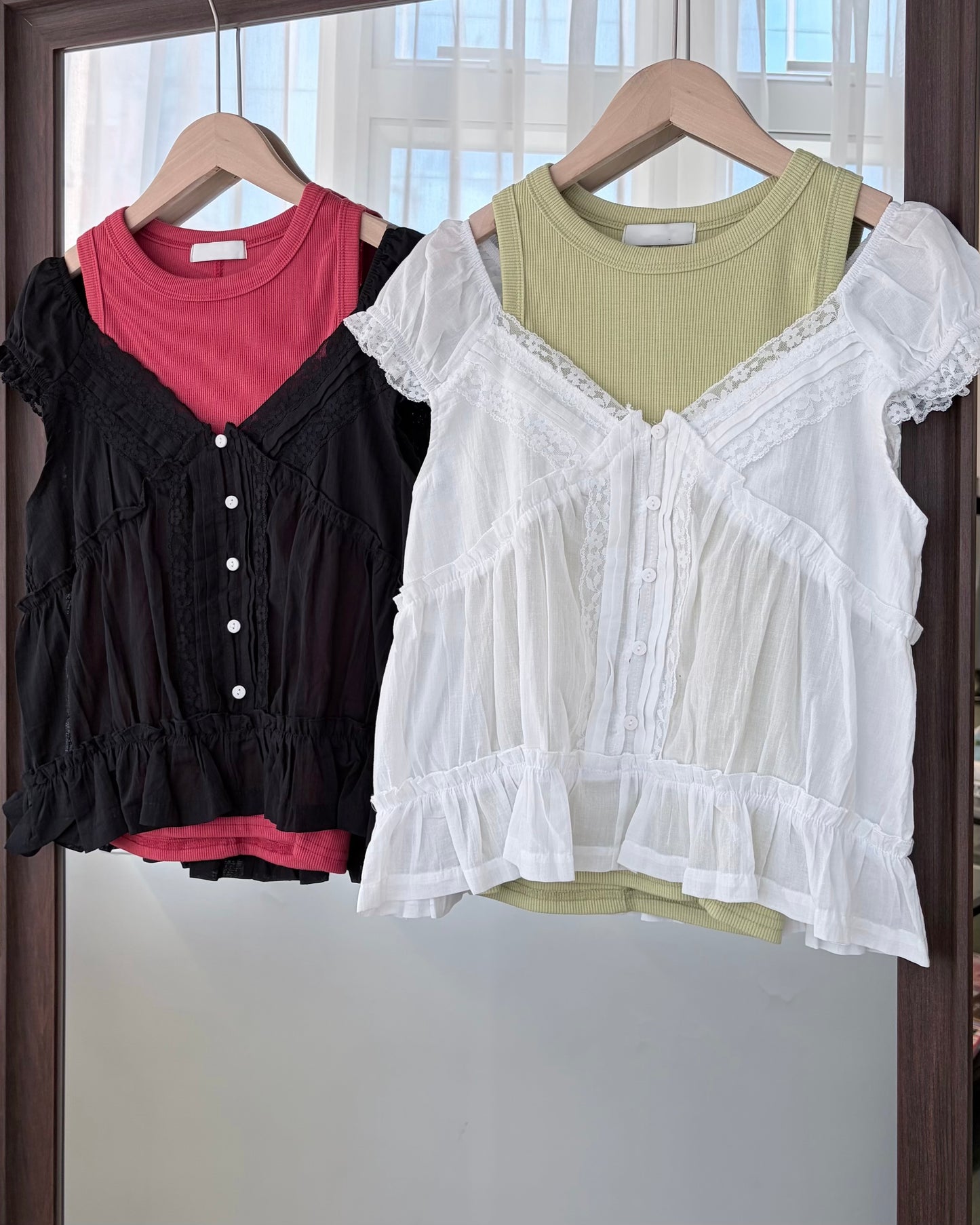 TP812- Back Ribbon Lace Top | White | Black