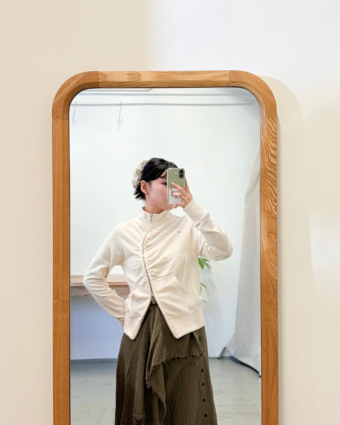 JK51- 個性不規則拉鍊外套 | Ivory | Black