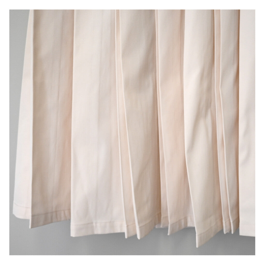 SK142- Pleated Skirt | Ivory | Black