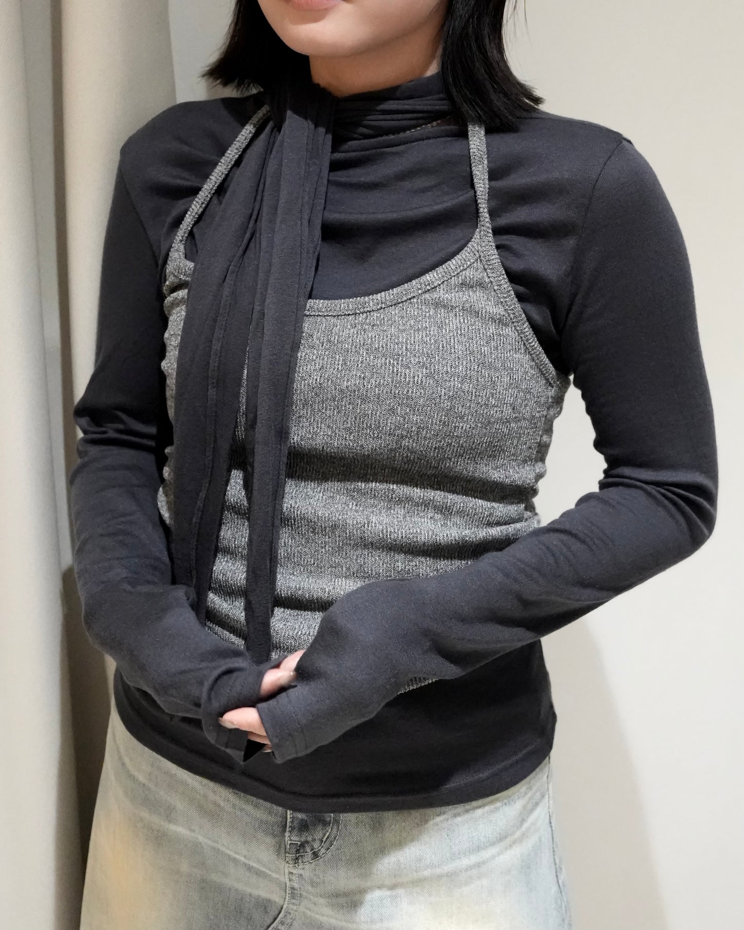 TP699- Design Neck Top | Ivory | Navy