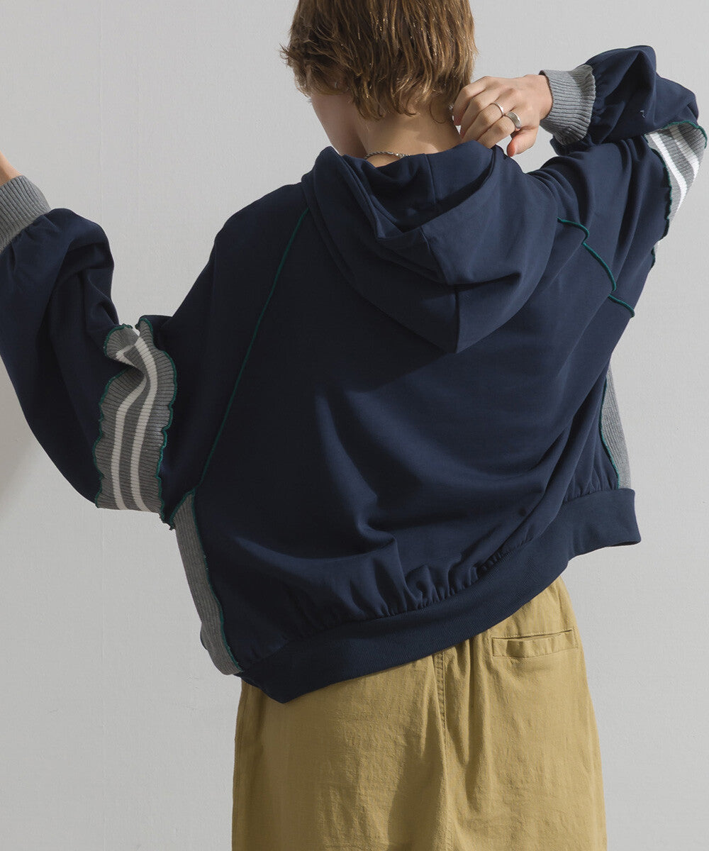 TP708- 拼布Printed Sweatshirt | Grey | Navy
