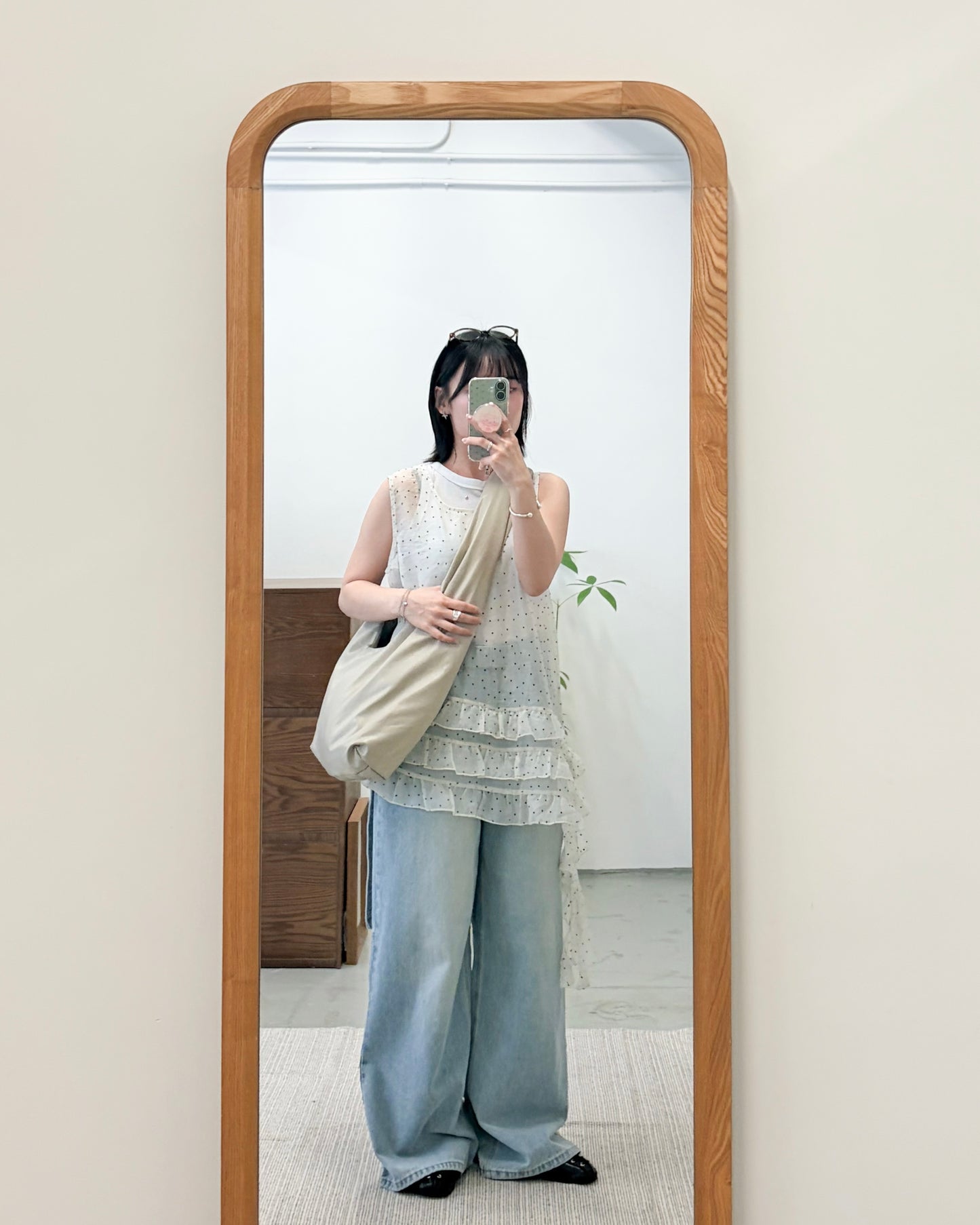 TP750- 網紗不規則Ruffle Vest Top | Ivory