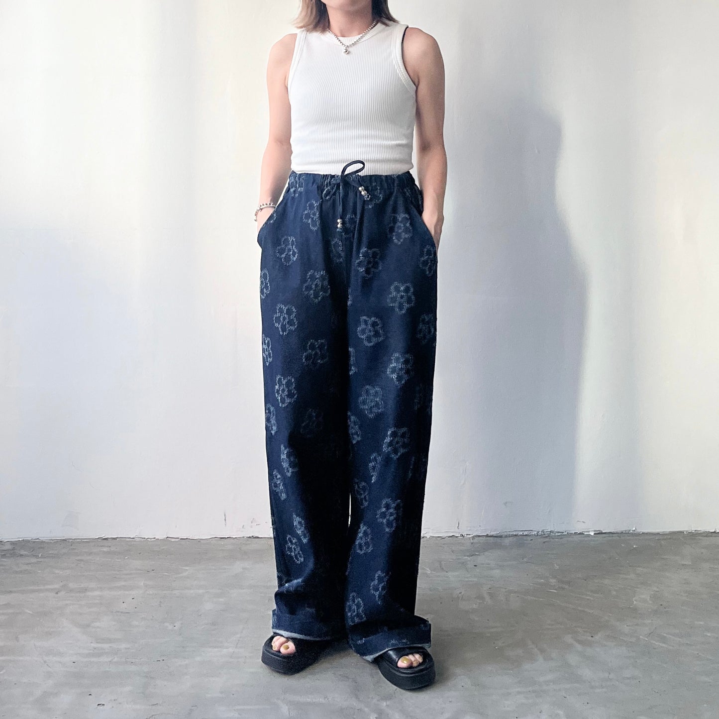 PT56- Flowers Denim Pants | Blue | Navy