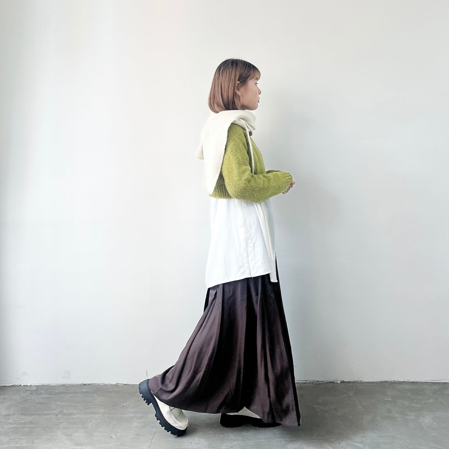 SK58-  Pleated Twill Skirt | Brown | Black