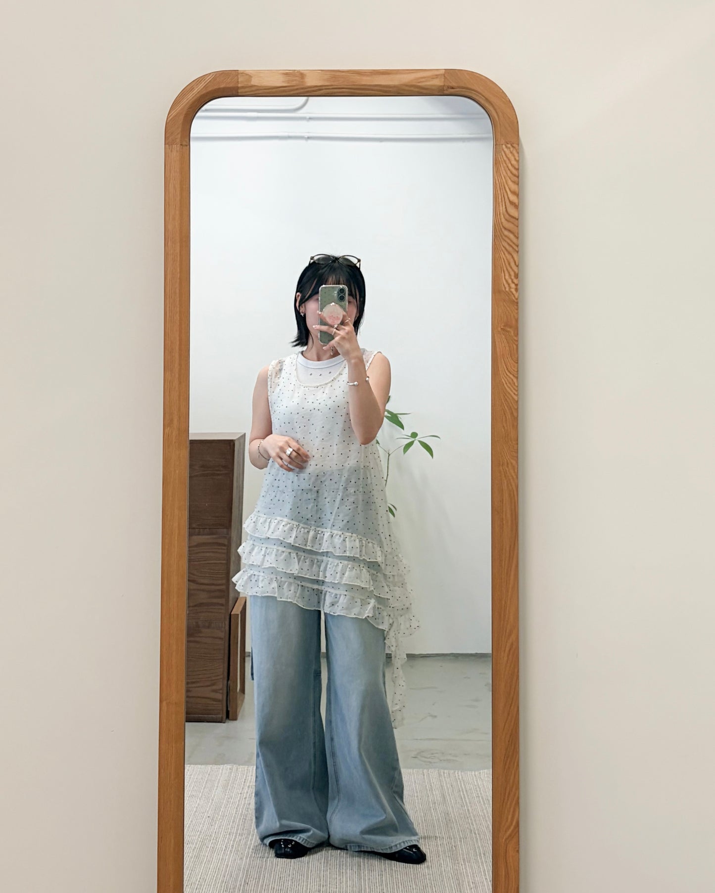 TP750- 網紗不規則Ruffle Vest Top | Ivory