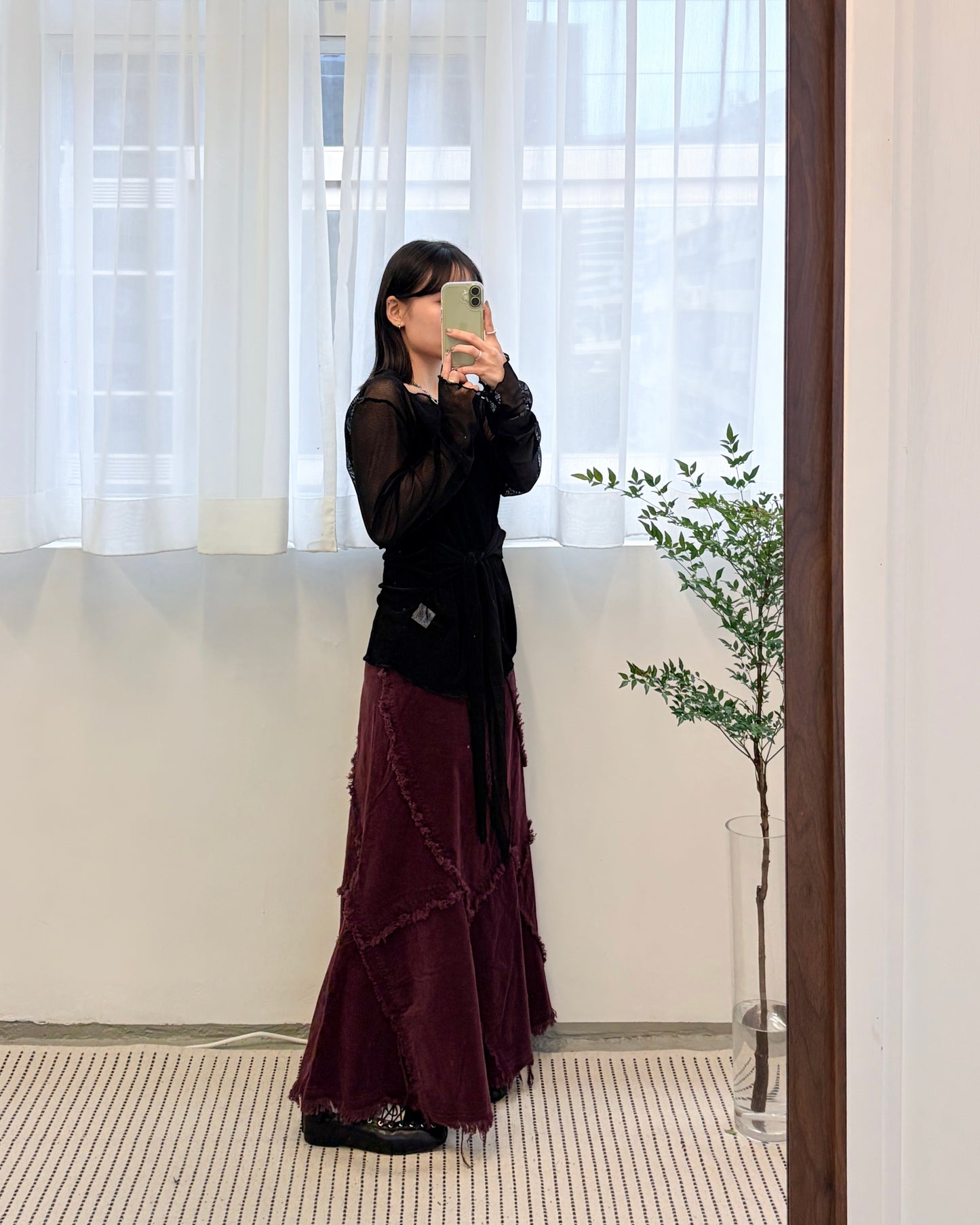 SK135- 薄燈芯絨破爛邊半截裙 ｜ Black | 棗紅色 | Brown