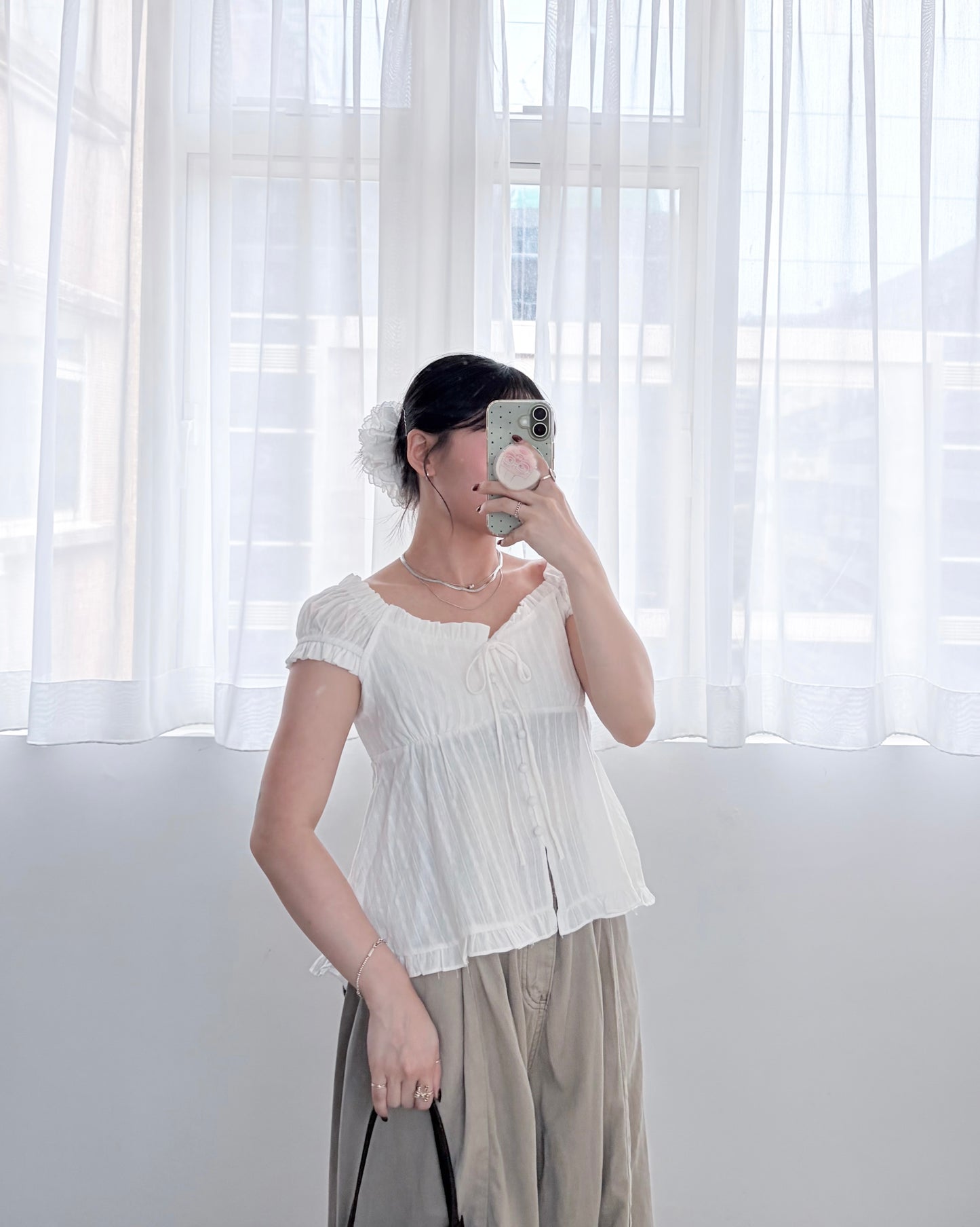 TP791- Babydoll Daisy Top | White | Blue