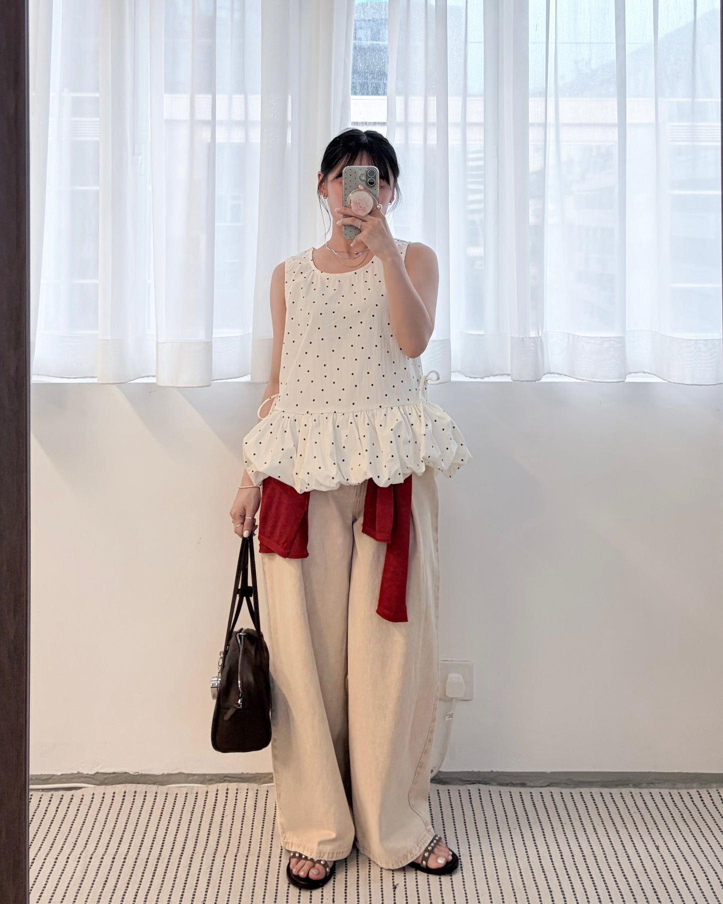 TP796- Dot Pullover Balloon Vest | Ivory | Black