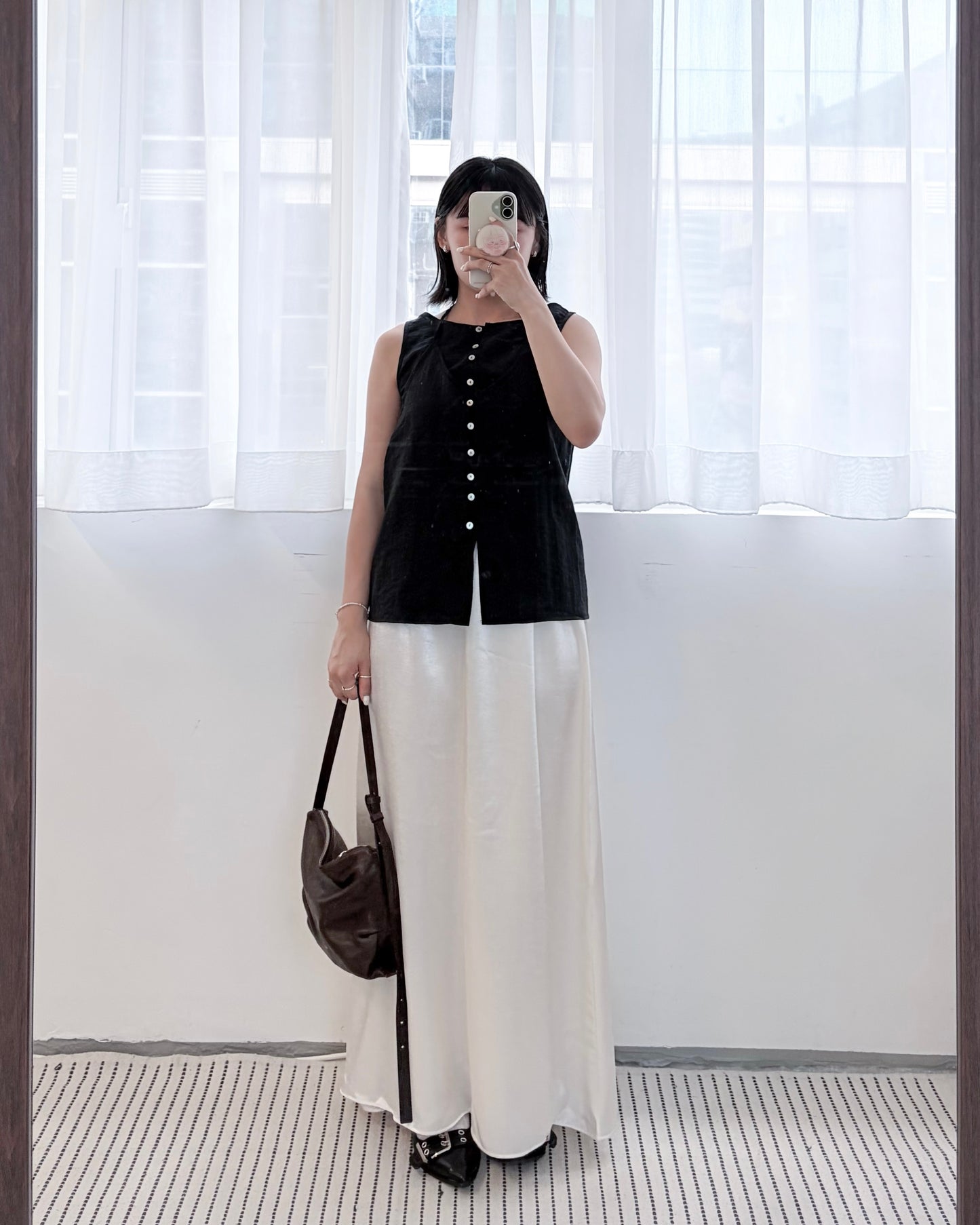 TP829- Office Vest | White | Black