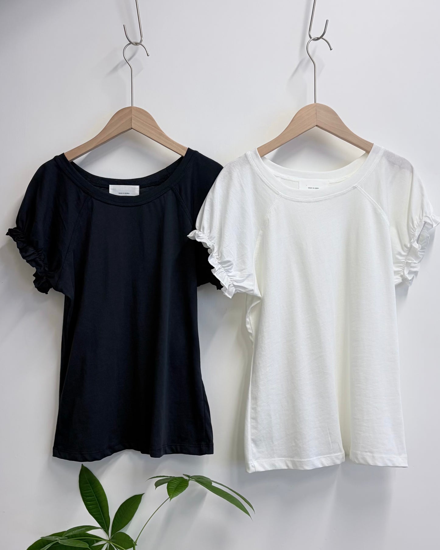 TP792- Ruffle Sleeves Top | White | Navy