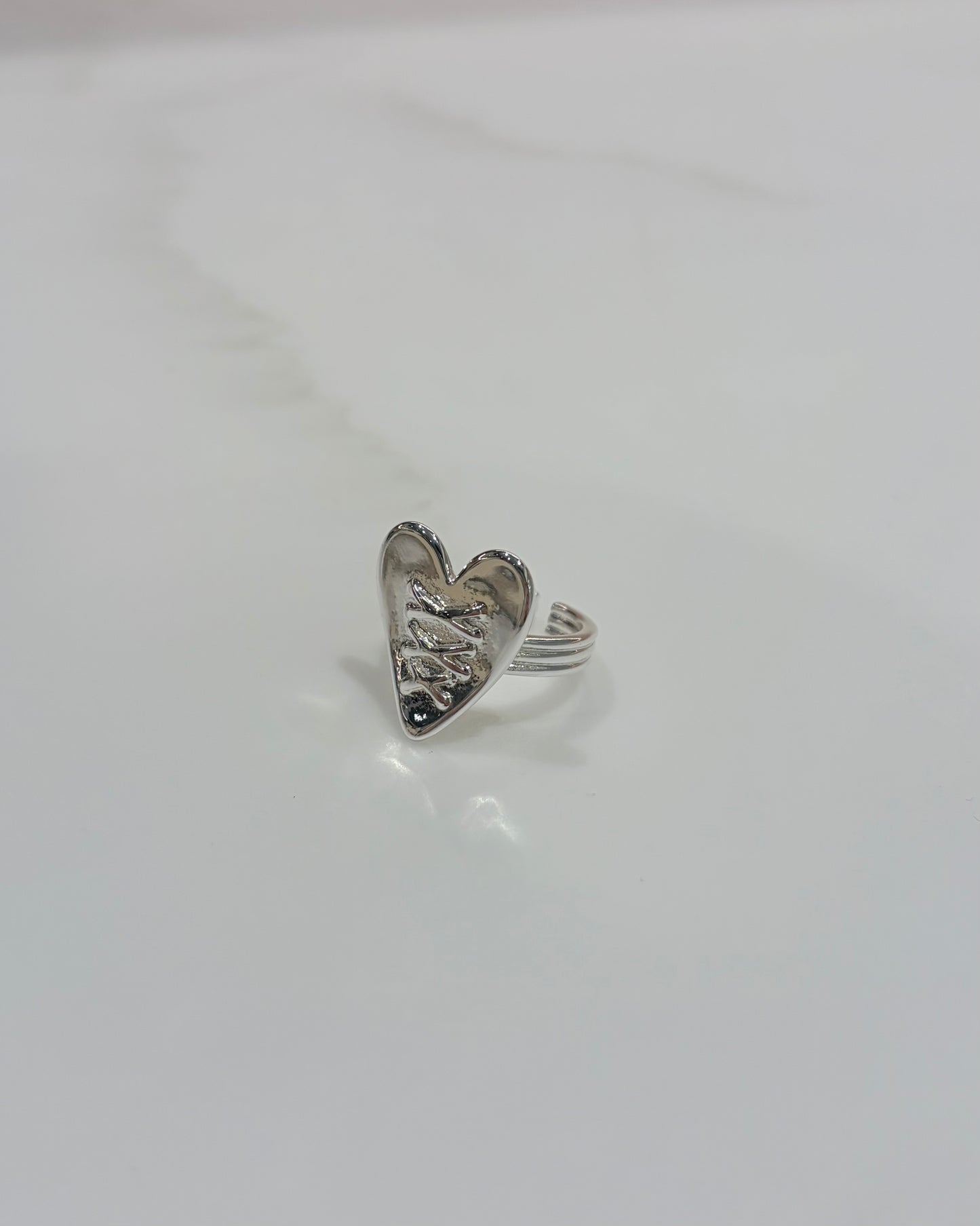 AC315- Heart Ballet Ring ( 開口戒指 )