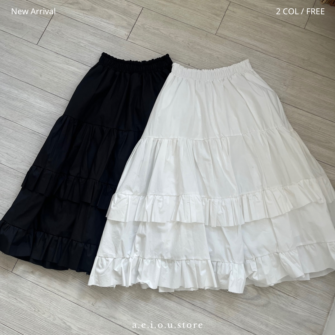 SK101- 破邊Ruffle Skirt | White | Black