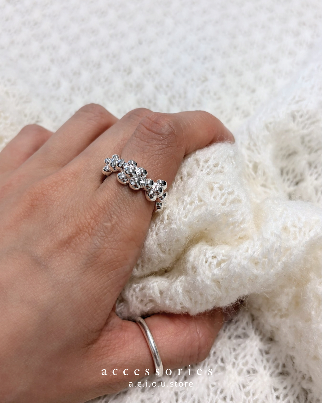 AC300- 鍍銀花花介指