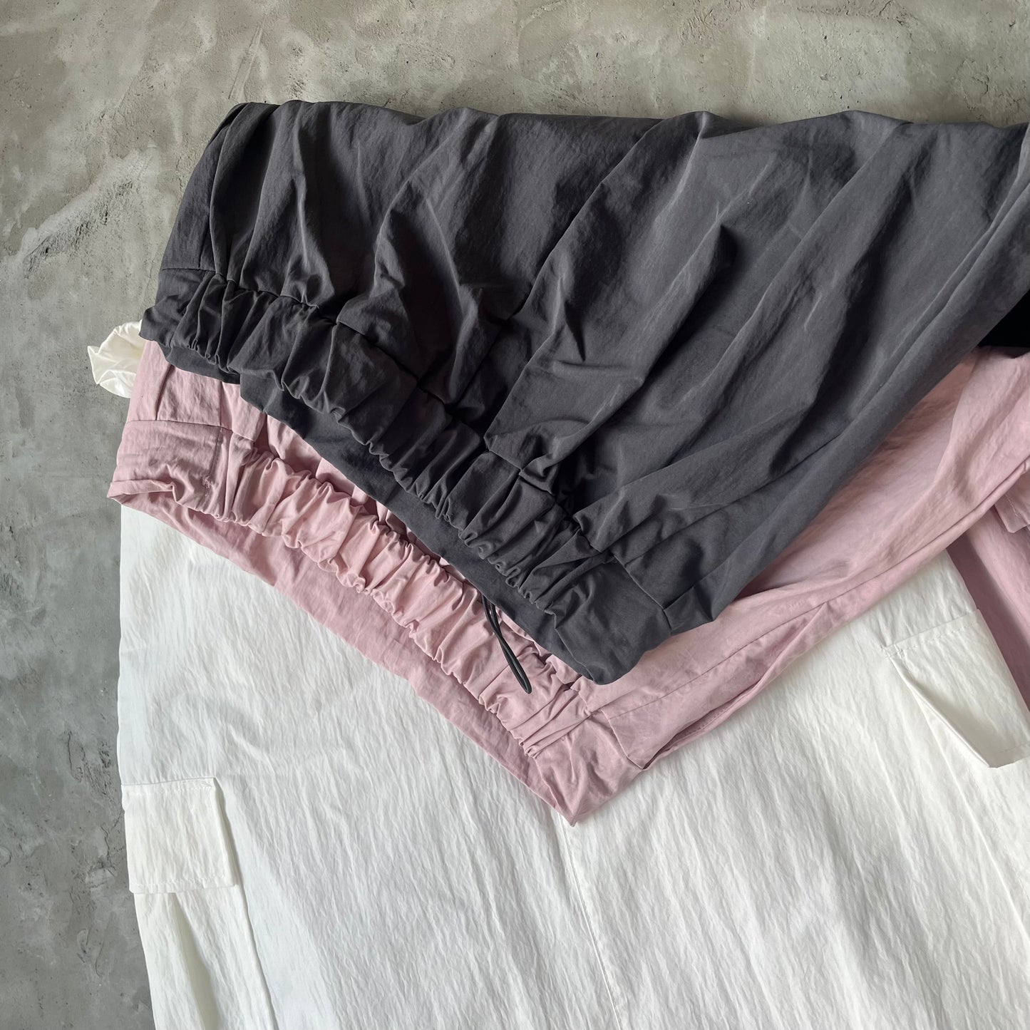 SK15- windbreaker skirt  | White | Grey | Pink