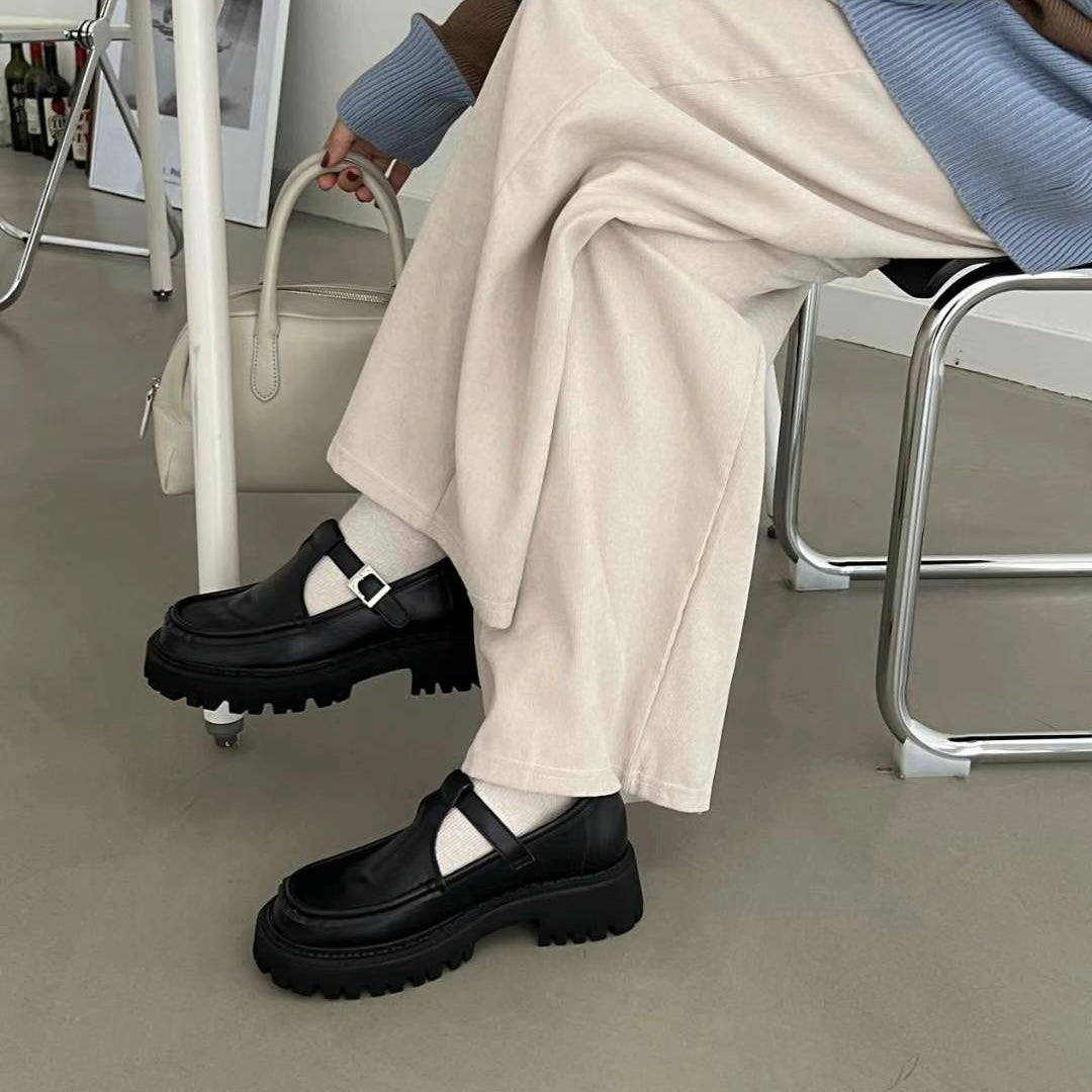T Loafers Shoes - 白色 | 啡色 | 黑色